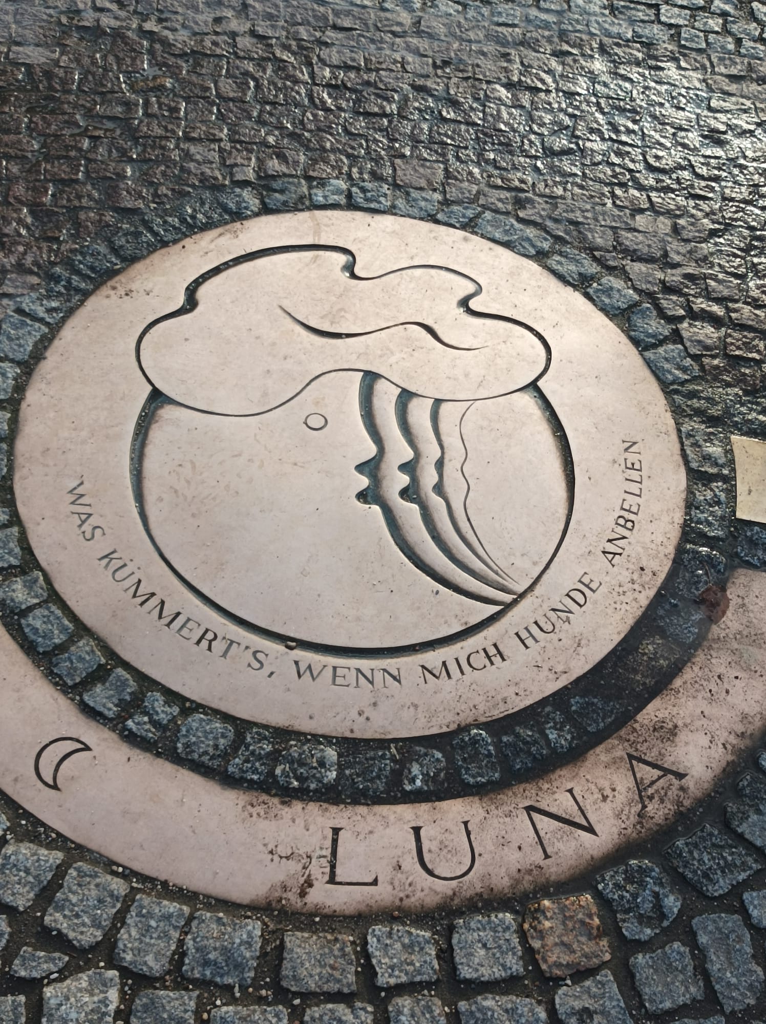 Was kümmert’s, wenn mich die Hunde anbellen